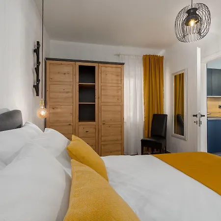 Strandnahes, Modernes Mit Privater Terrasse, Grill - Nur 250 Meter Zum 아파트